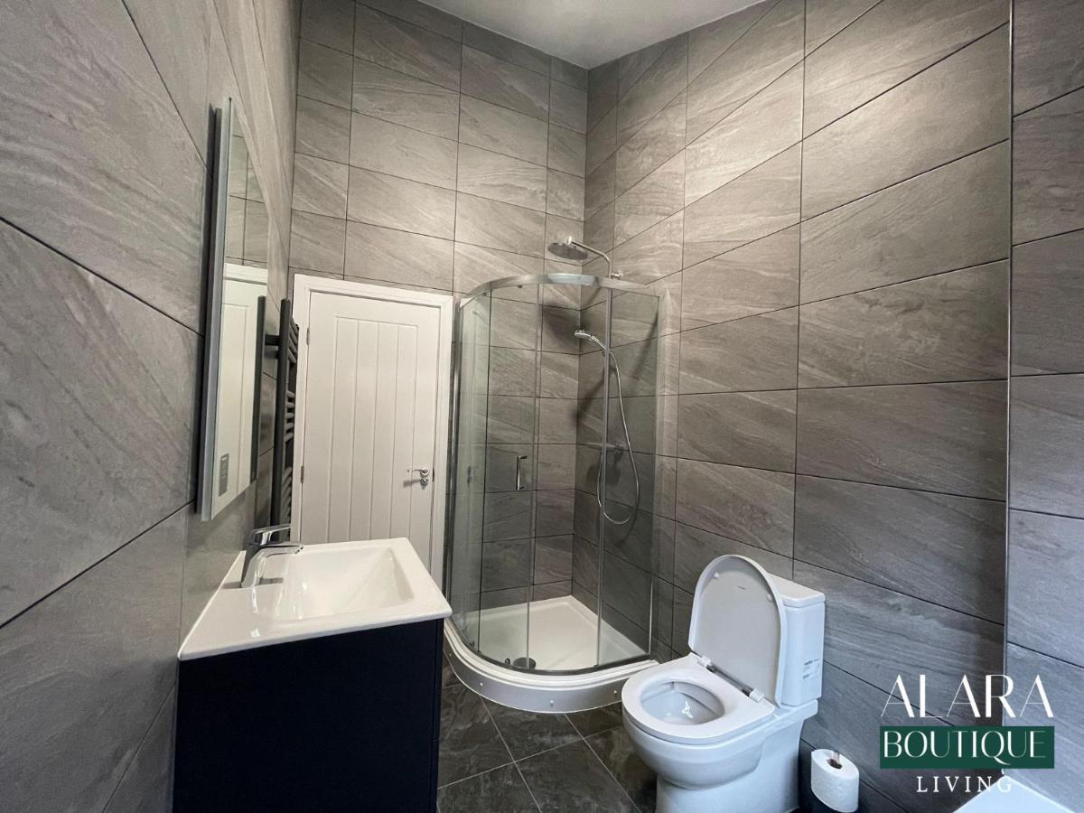 Апартаменты 3 Floor Townhouse Luxury Living Alara Boutique Бирмингем Экстерьер фото